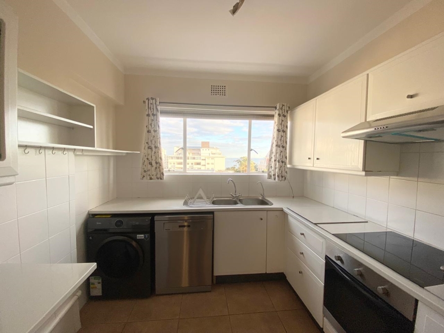 To Let 2 Bedroom Property for Rent in Sea Point Western Cape